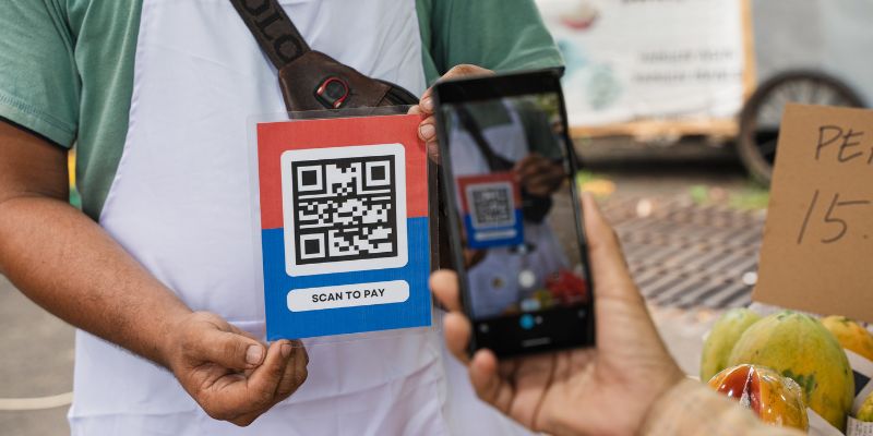 Hướng dẫn nạp tiền và rút tiền qua QR Code